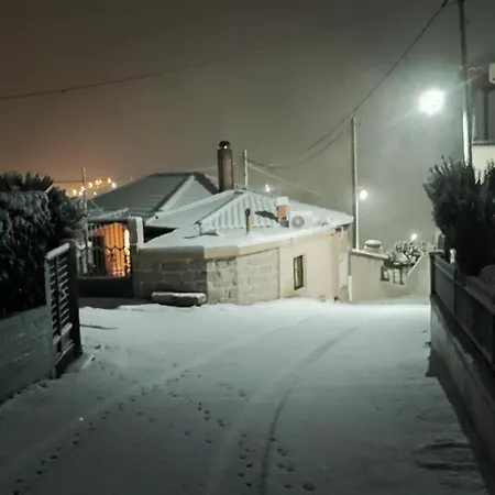 Stellas Near Arachova Stirion