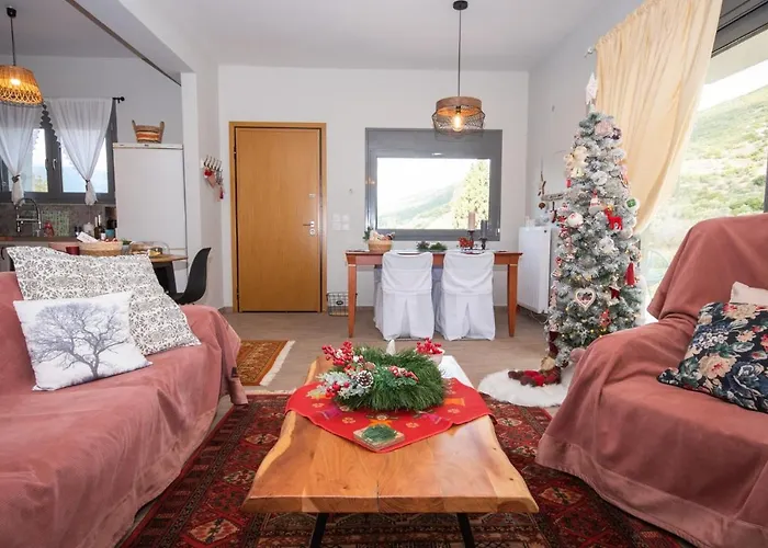 Stellas Near Arachova * Stirion